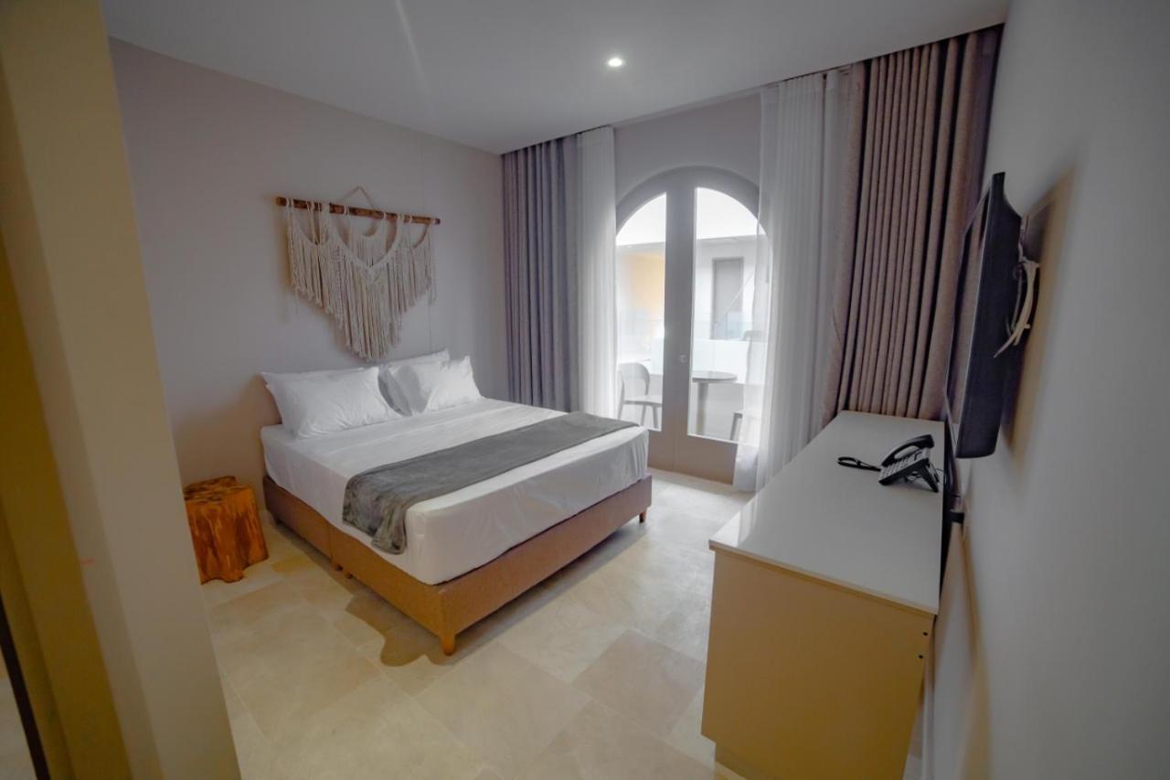 Loa Tolu By Bernalo Hotels Ngoại thất bức ảnh